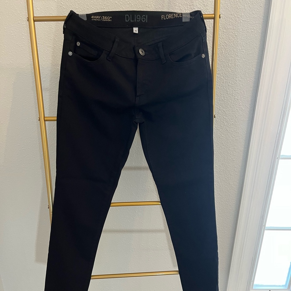 DL1961 Size 28 Florence Dark Wash Stretch Denim Instasculpt Black